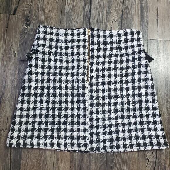 Francesca Women Preppy Button Accent Checkered Skirt Size Medium MINI NEW - Picture 5 of 9